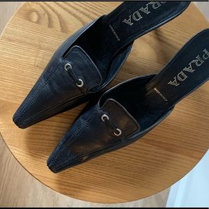 Prada vintage kitten heels Sz 37.5